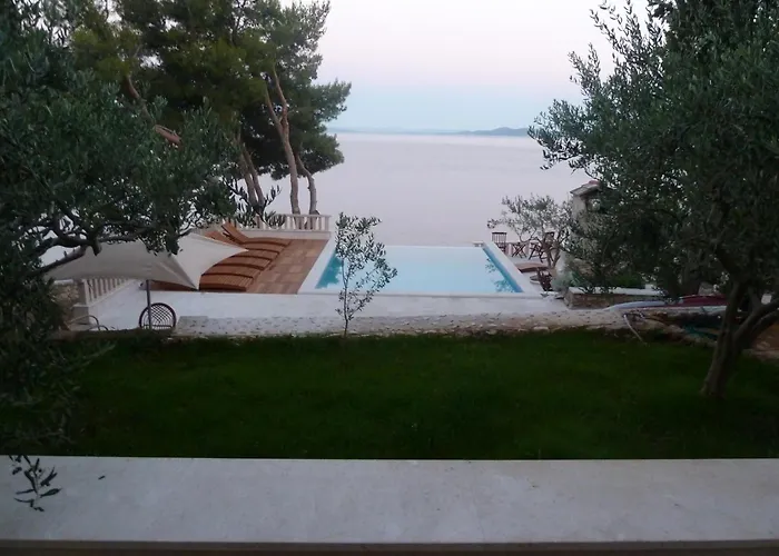 Apartments Villa Paula